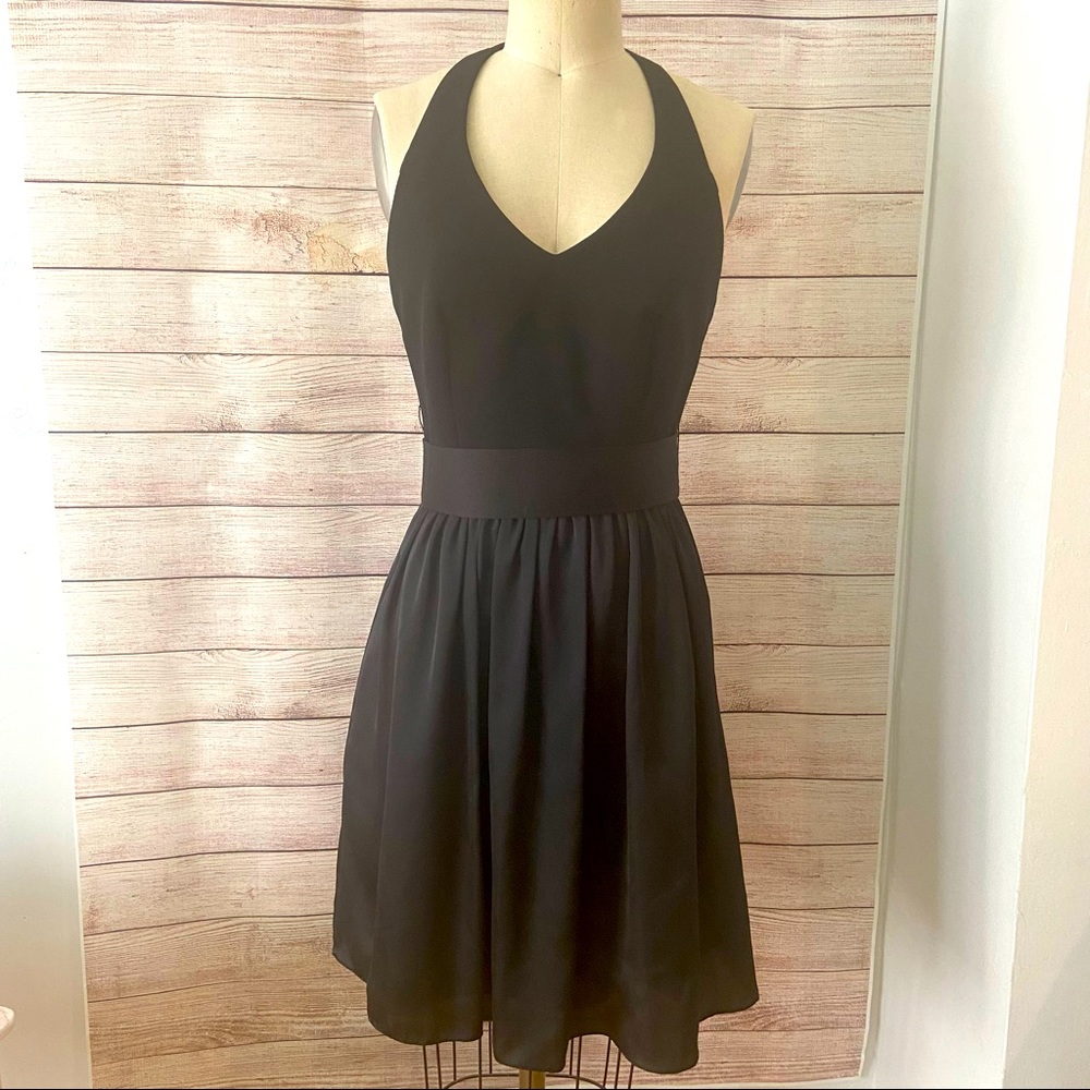 White Vera Wang Black Dress Sz 4 NWT